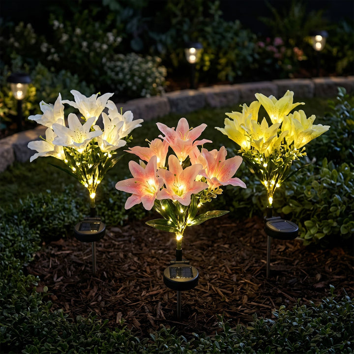 Eternal Bloom Vivid Solar Flower Light